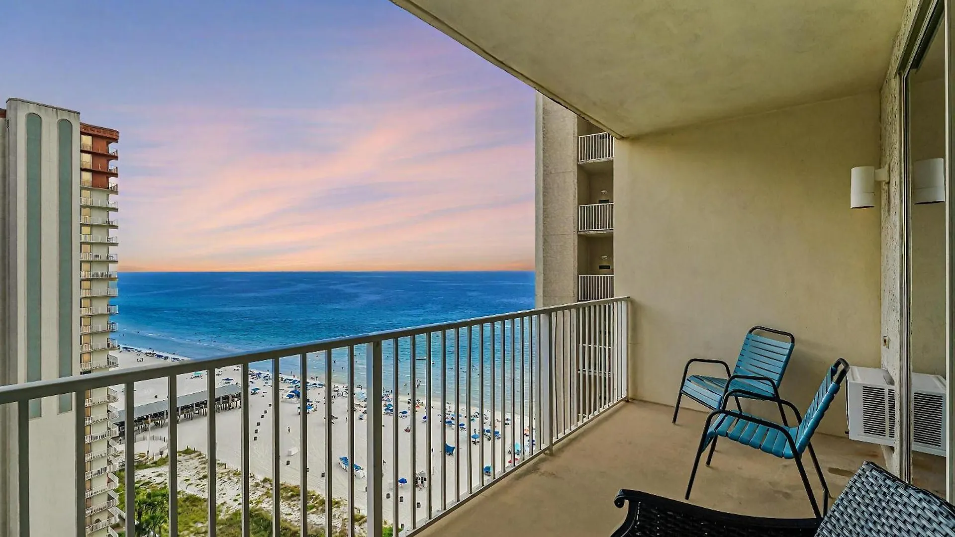 Serenity At Shores Of Panama City Beach Holiday home